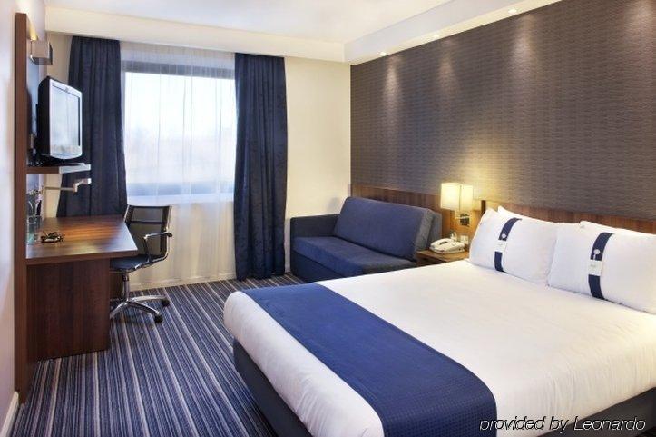Holiday Inn Express Cambridge Duxford M11 Jct 10 By Ihg Camera foto